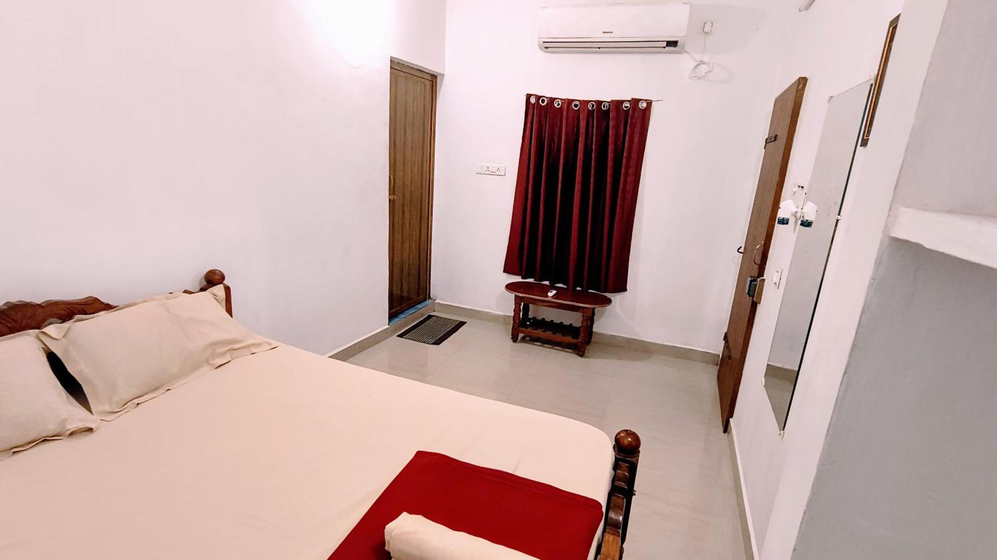 Gt Guest House Virāmpattinam Exterior foto